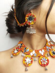 Mixture Red, Yellow, Brown multicolored necklace with earrings