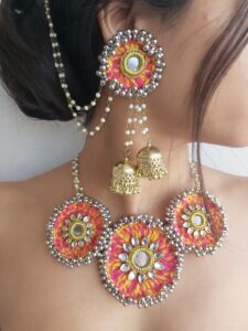 yellow and pink bridal necklace and earrings for haldi