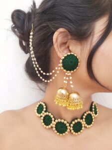 Green mehndi necklace and earrings