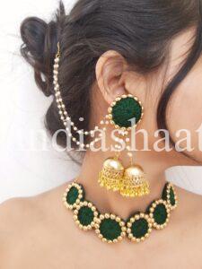 Green mehndi necklace and earrings