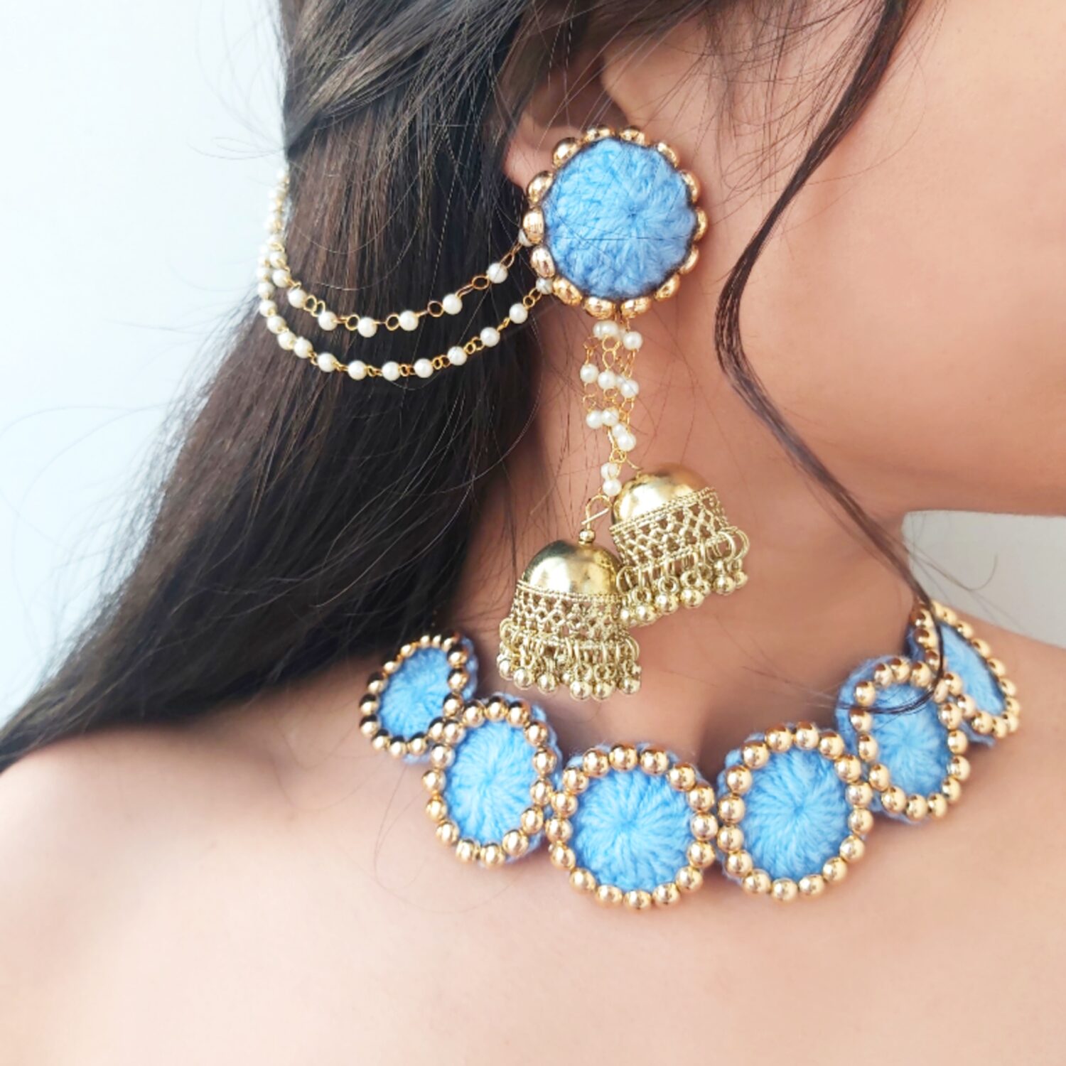Blue jewellery set