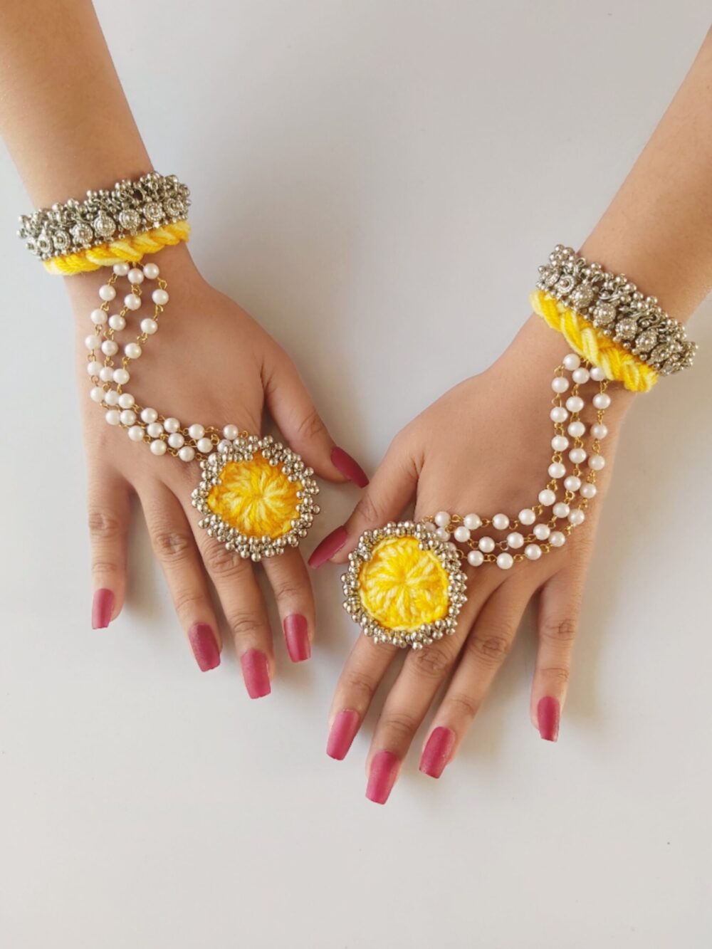 Yellow jewellery set for haldi or mehndi ceremony for brides