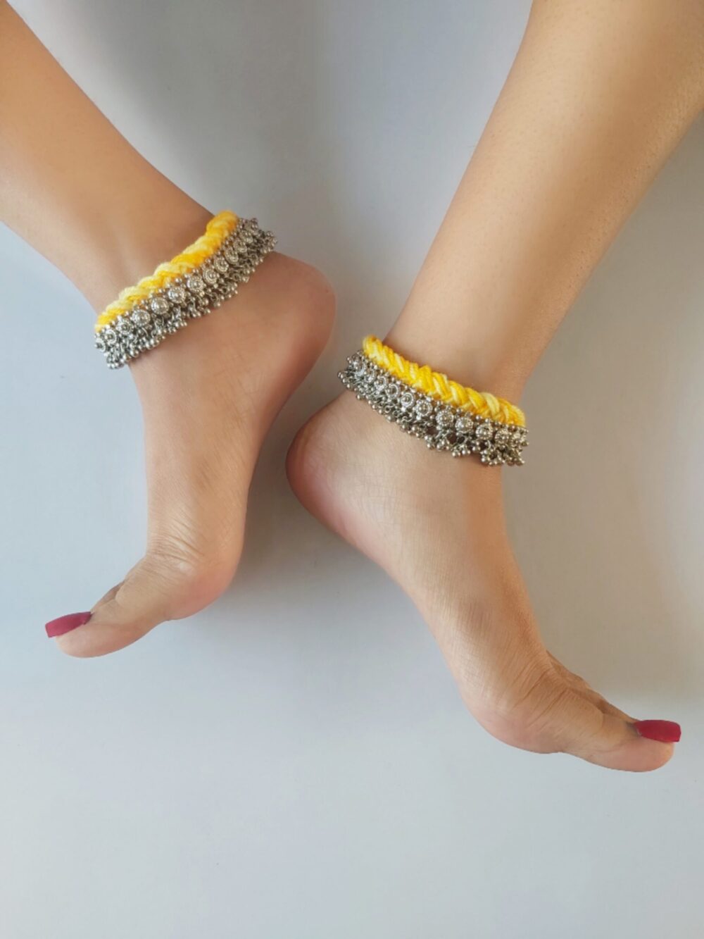 Yellow jewellery set for haldi or mehndi ceremony for brides