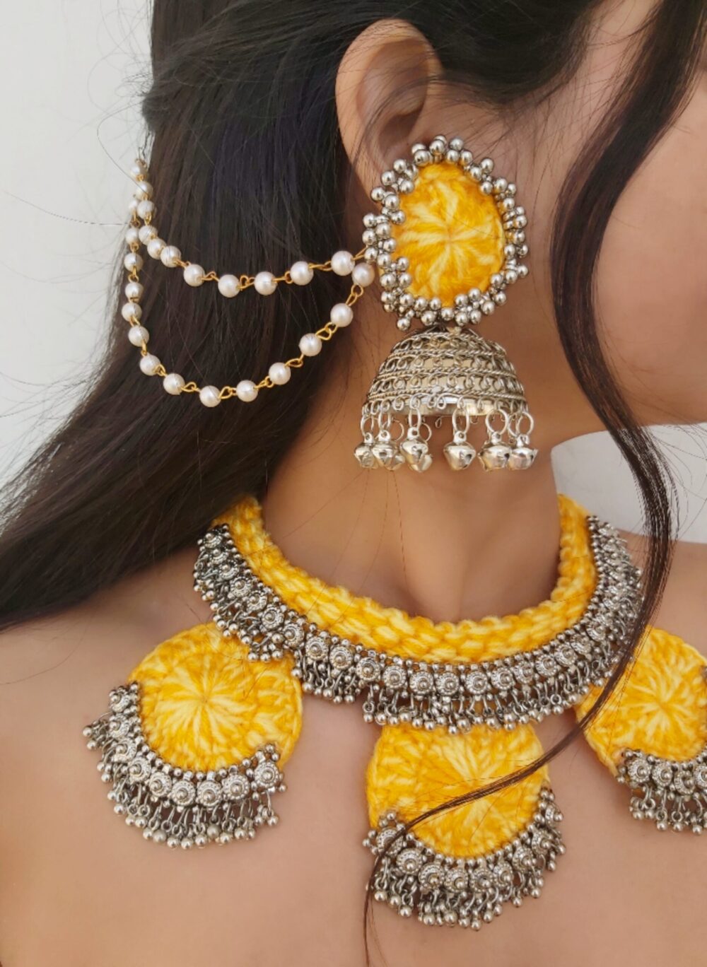 Yellow jewellery set for haldi or mehndi ceremony for brides