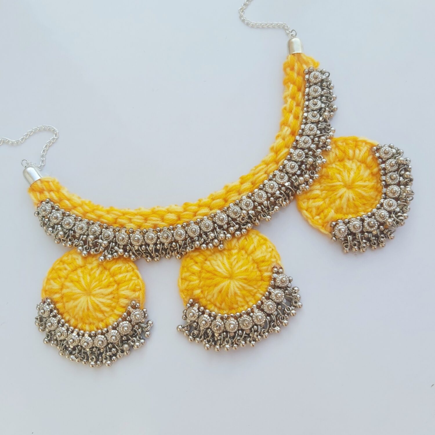 Yellow jewellery set for haldi or mehndi ceremony for brides