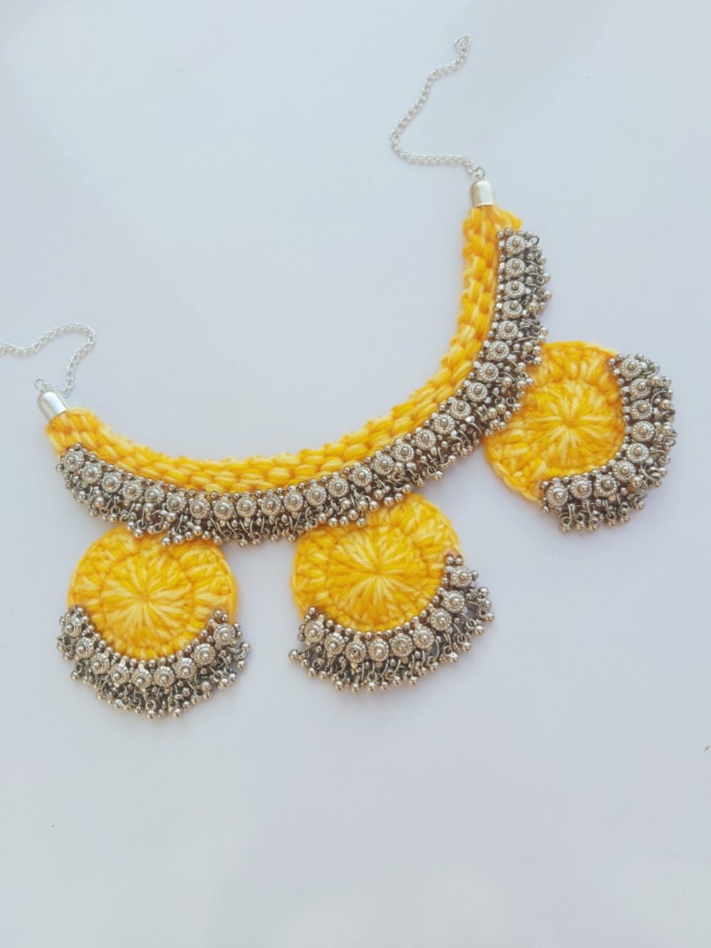 Yellow jewellery set for haldi or mehndi ceremony for brides