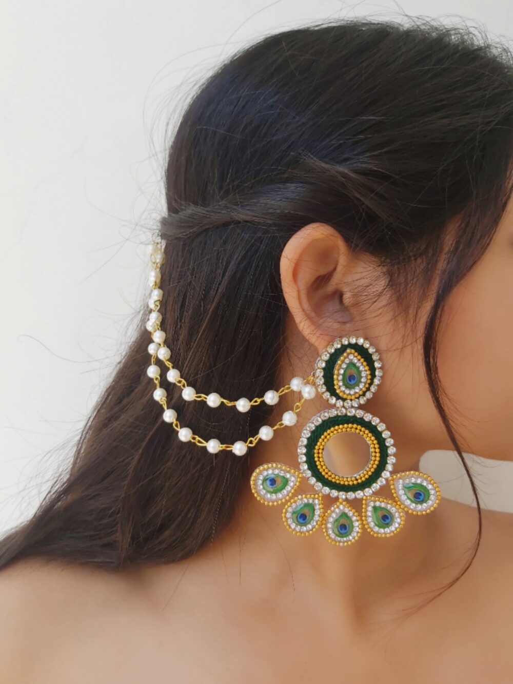 Morpankh jewellery set in green