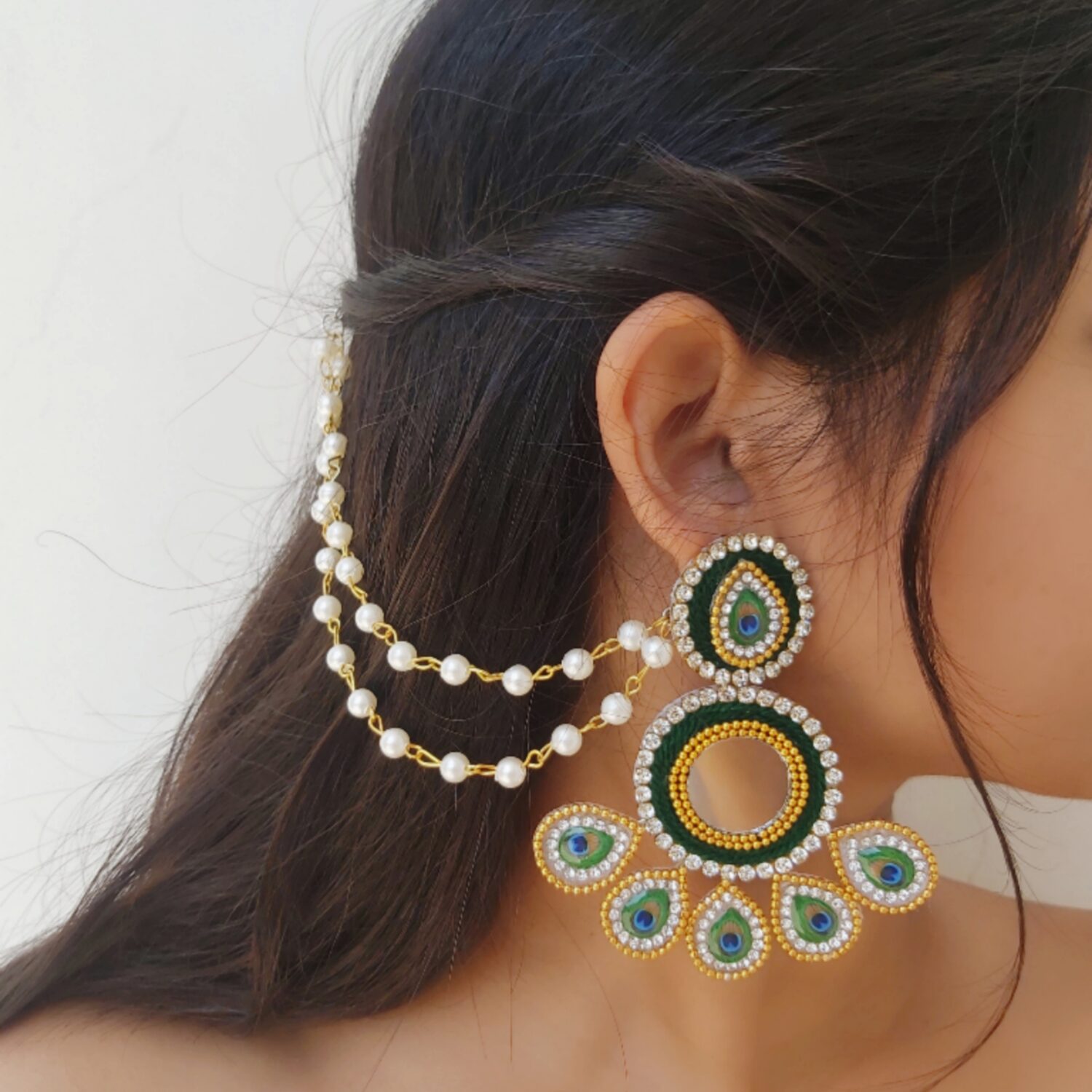 Morpankh jewellery set in green