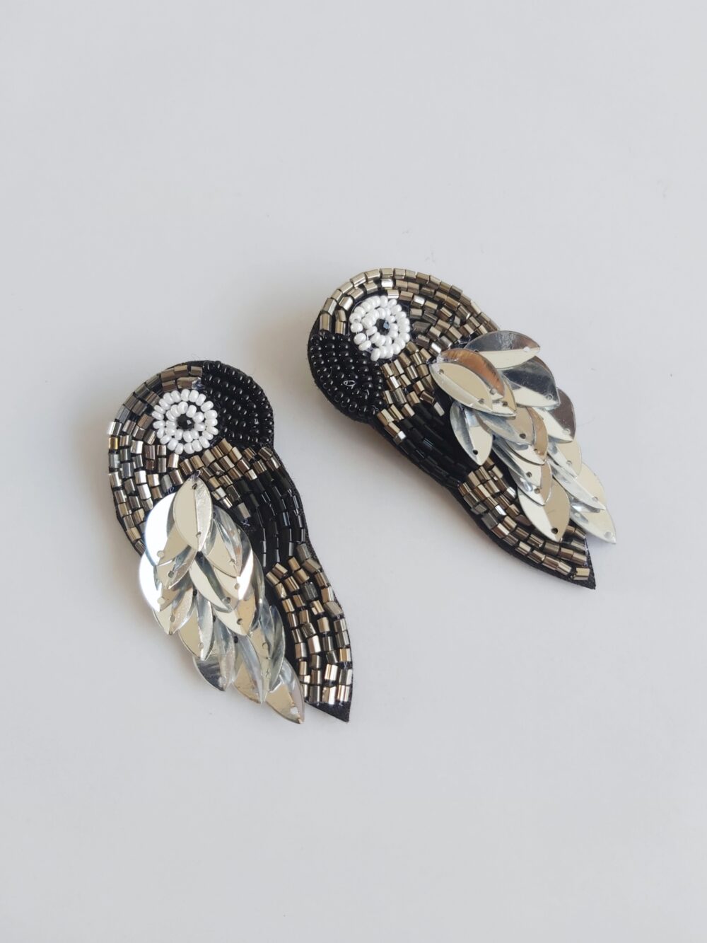 #512 Black Parrot Earrings